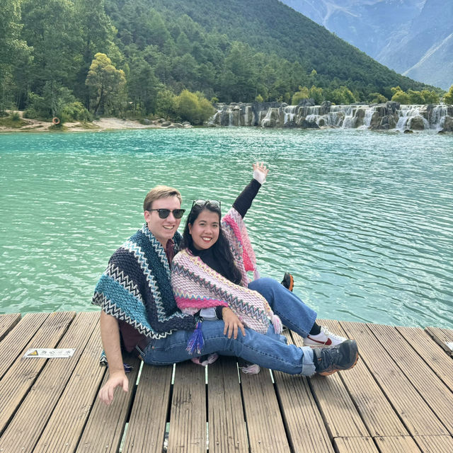 The Bluest lake I’ve ever seen. This is not Switzerland, this China.