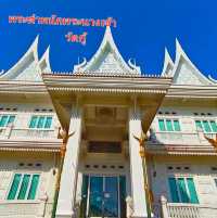 อนุสรณ์เเห่งรัก ตำหนักพระนางเรือล่ม