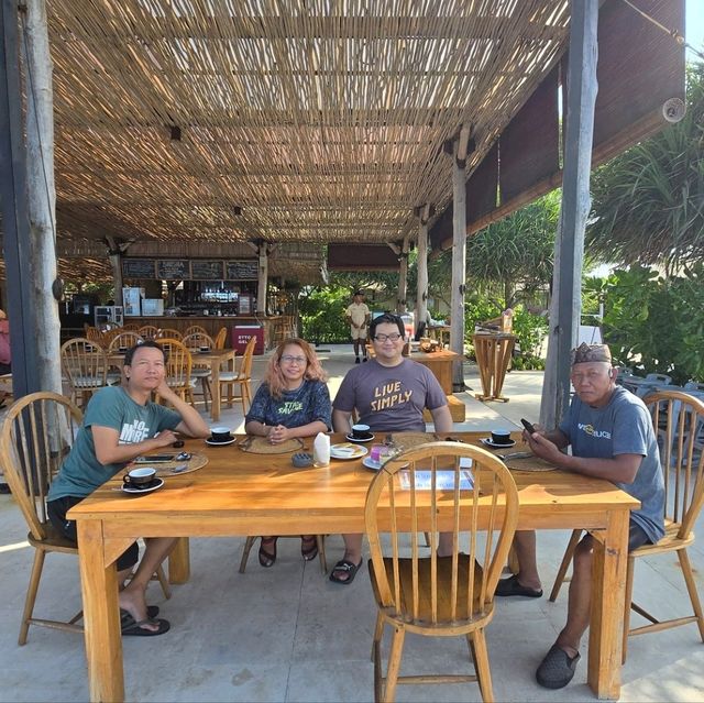 Best Glamping Park bybthe beach With the Beach front View and Padi Field surounding by trees