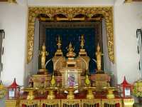พาคุณพ่อ..ไหว้ศาลหลักเมือง