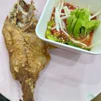 เป็นเป็น ซีฟู๊ดบุฟเฟ่ต์ 