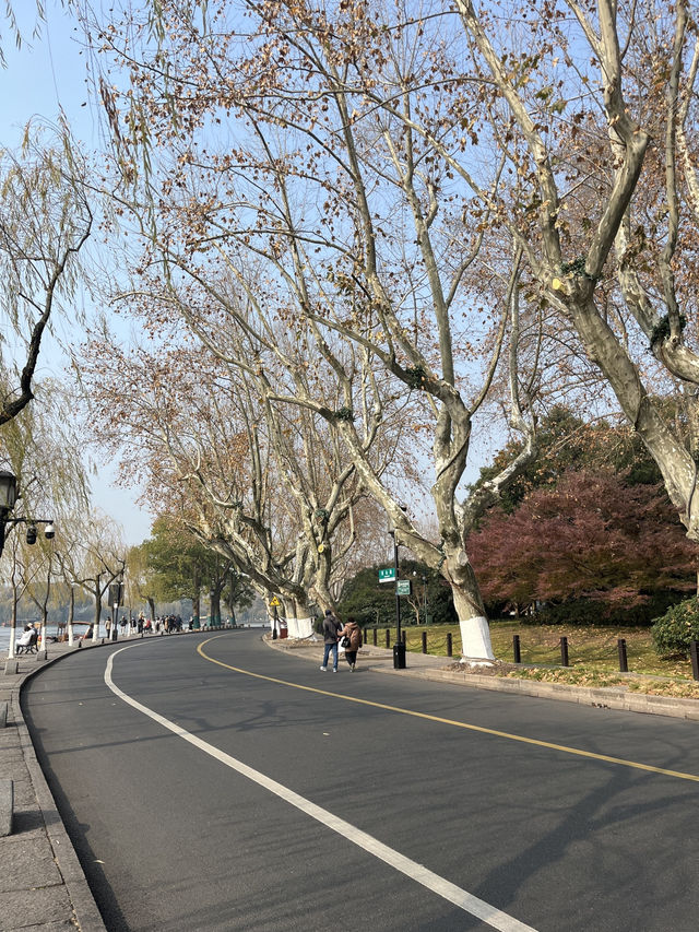 West Lake: The Timeless Beauty of Hangzhou