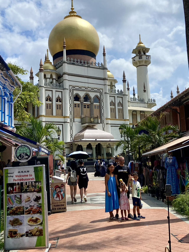 Sultan Mosque: A Golden Icon of Faith