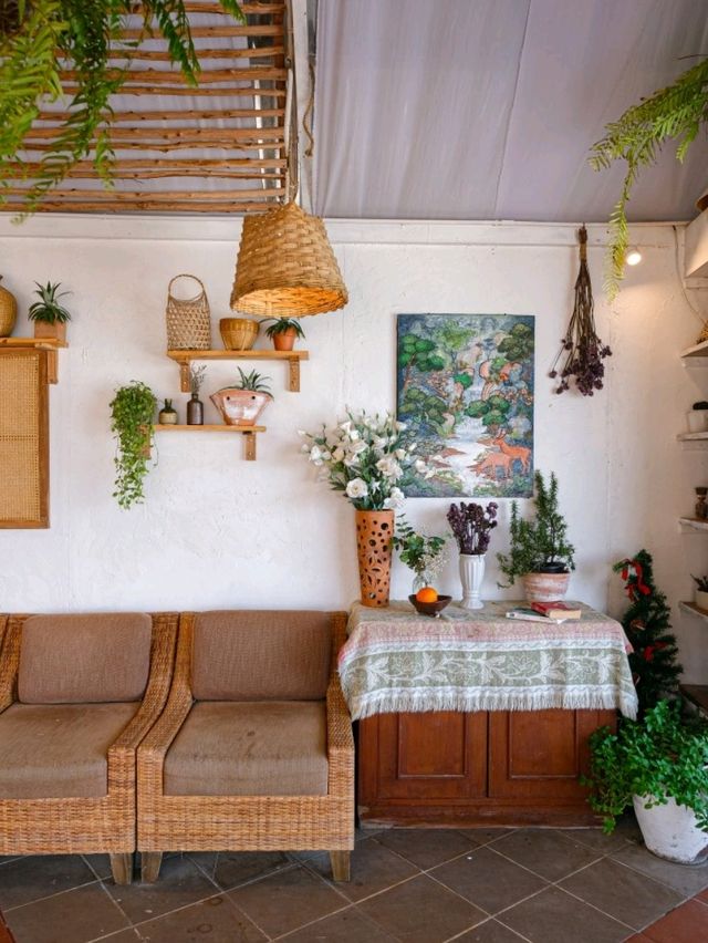 Chaplu Cafe &  Restaurant Huahin