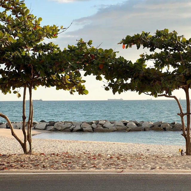 SALT Beach Hotel Rayong, ระยอง