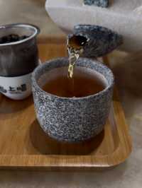 Sipping Tea Above the City: A Morning at Sunyang Tea House, Maokong