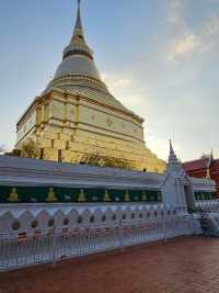 Wat Phra Kaew Don Tao 