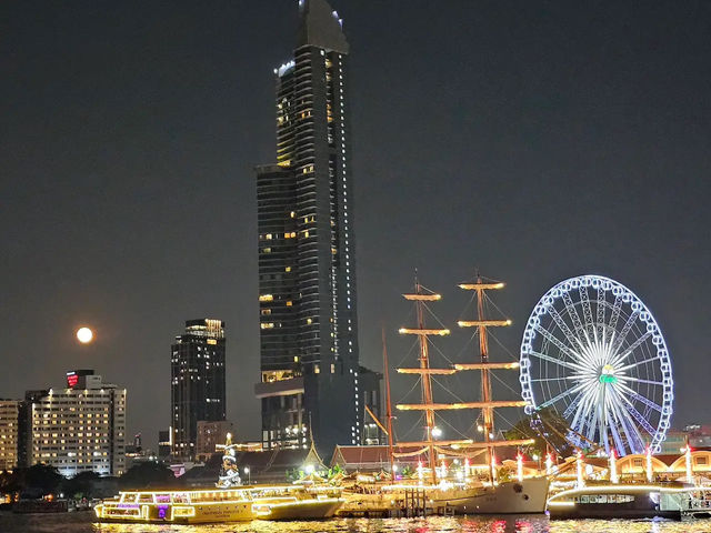 เอเชียทีค เดอะ ริเวอร์ฟรอนท์