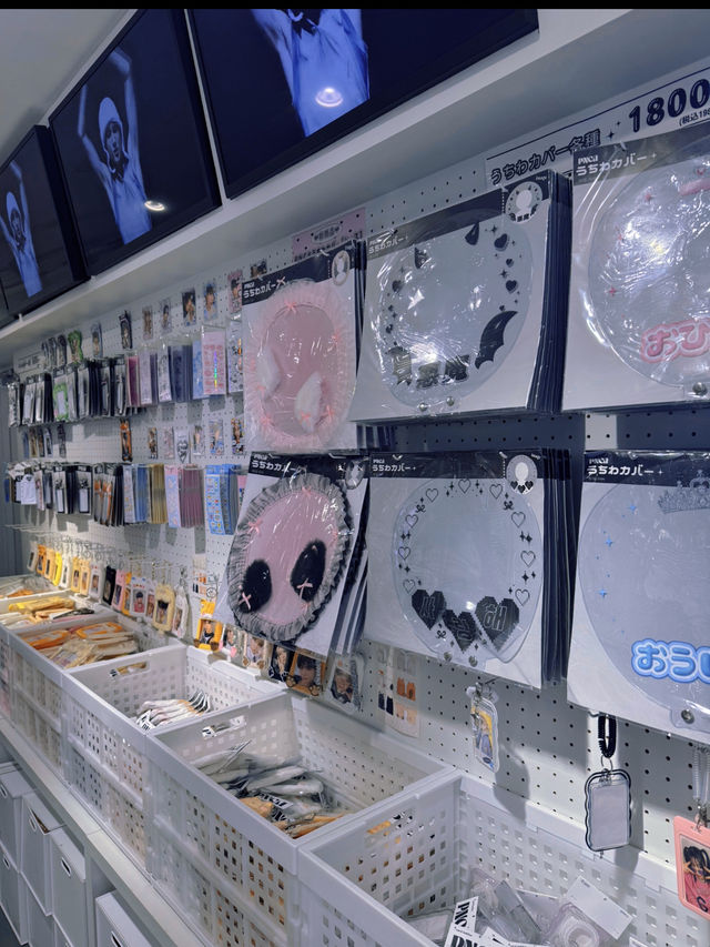 推し活グッズGETするならここで決まり🎶可愛すぎるアイテムが揃うショップ🤫🎀【東京・新大久保】