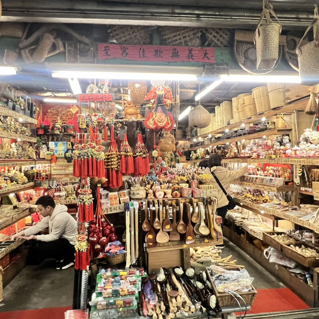 ถนนคนเดินจิ่วเฟิ่น(Jiufen Old Street)