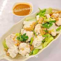 Street Food นับทอง ทานง่าย มื้อเย็น ราชวินิต📍