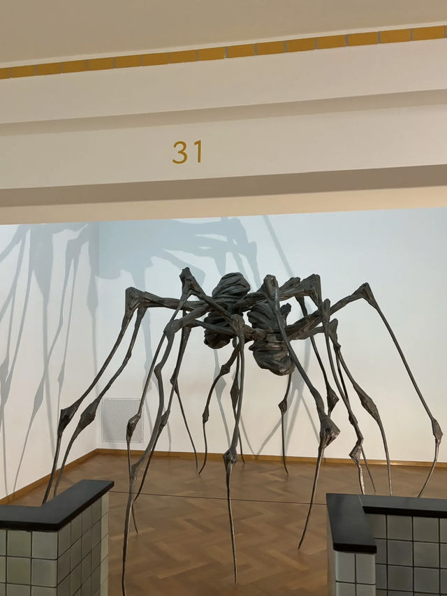 KunstMuseum Den Haag: A Masterpiece of Modern Art and Architecture