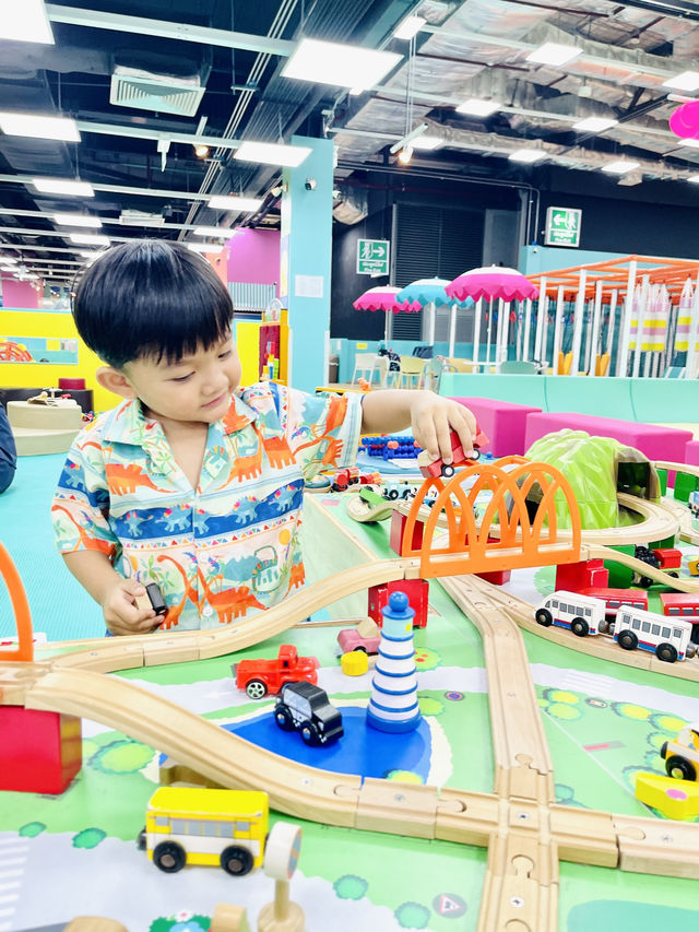 พาลูกไปปล่อยพลัง Kid's Box by Kizooona