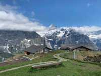 [🇨🇭スイス] フィルスト — 美しいアルプスの絶景と冒険が待つ山の楽園