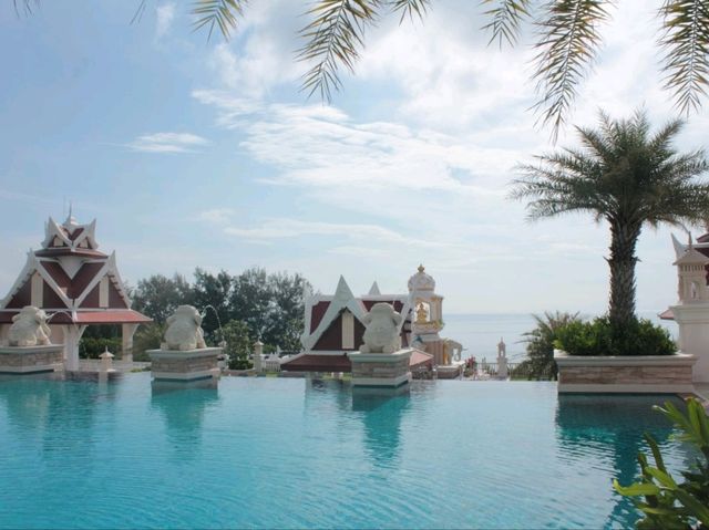 Grand Pacific Soverin & spa 