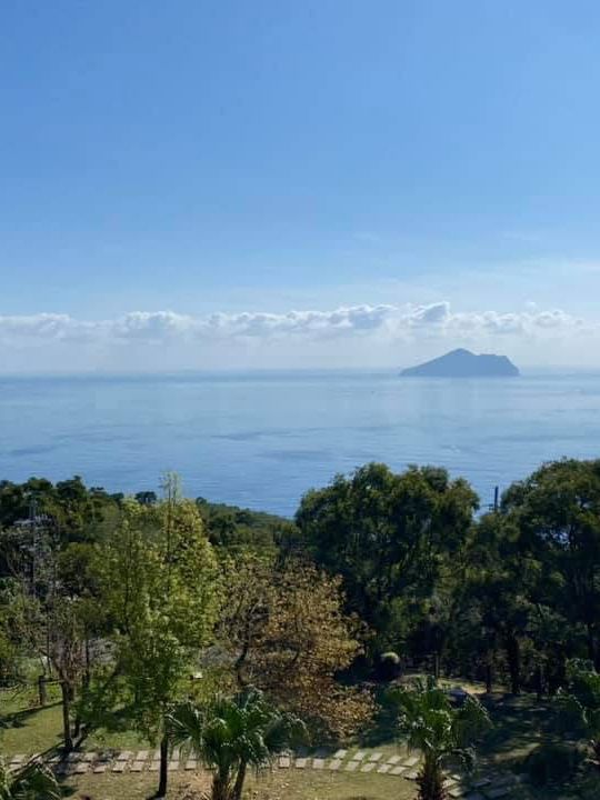 彷彿置身國外，遠眺龜山島欣賞宜蘭海岸線美景的好地方
