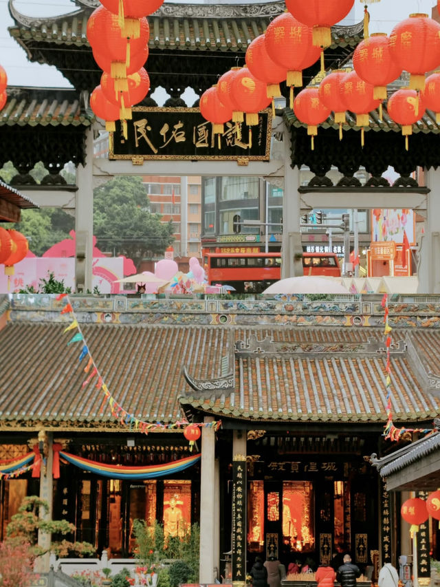 If You Come to Beijing Road in Guangzhou — Don’t Just Shop, Discover Its Hidden History!