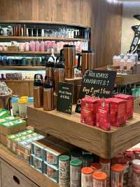 Starbucks Reserve at CentralWorld, One of the Largest and Most Impressive in Thailand
