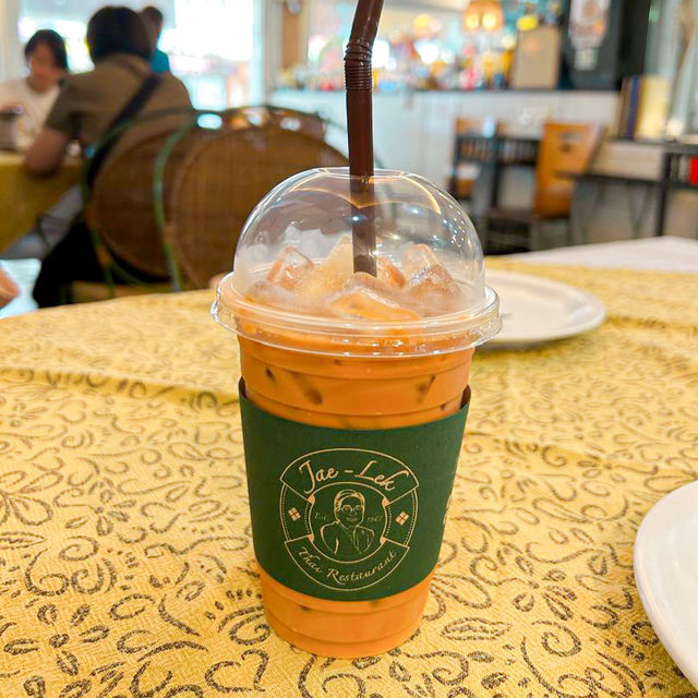 Cute Minions Café serving authentic Thai food 