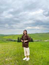 สัมผัสทุ่งหญ้าเขียวที่ ทัสคานี (Tuscany)