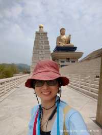 พุทธอุทยาน Fo Guang Shan พระนั่งองค์ใหญ่