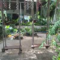 สวนลุงริน คาเฟ่ลับ บรรยากาศบ้านสวนในชะอำ