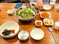 A delightful puffer fish course meal at Ilsan