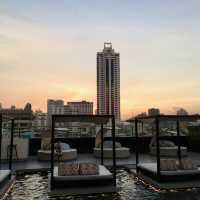 Minimalist Centara Watergate Pavilion Hotel