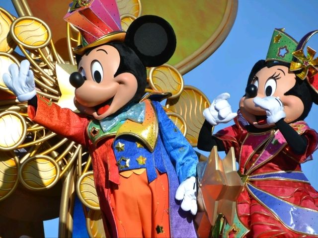夢の国でミッキー＆ミニーに再会🎉40周年パレード！