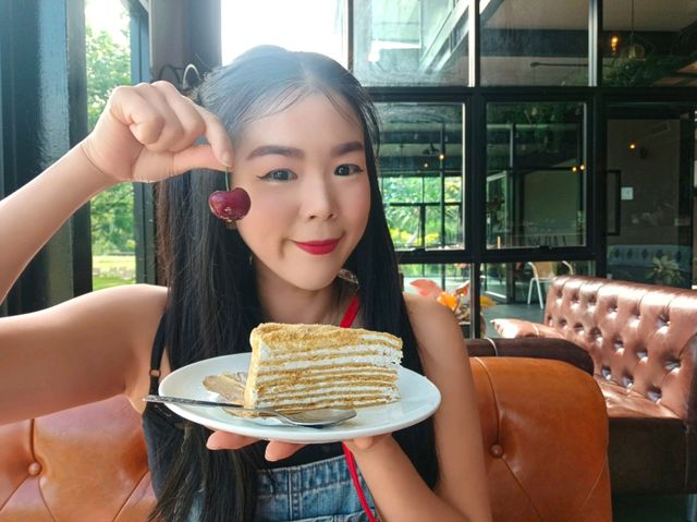 Hug Valley Cafe