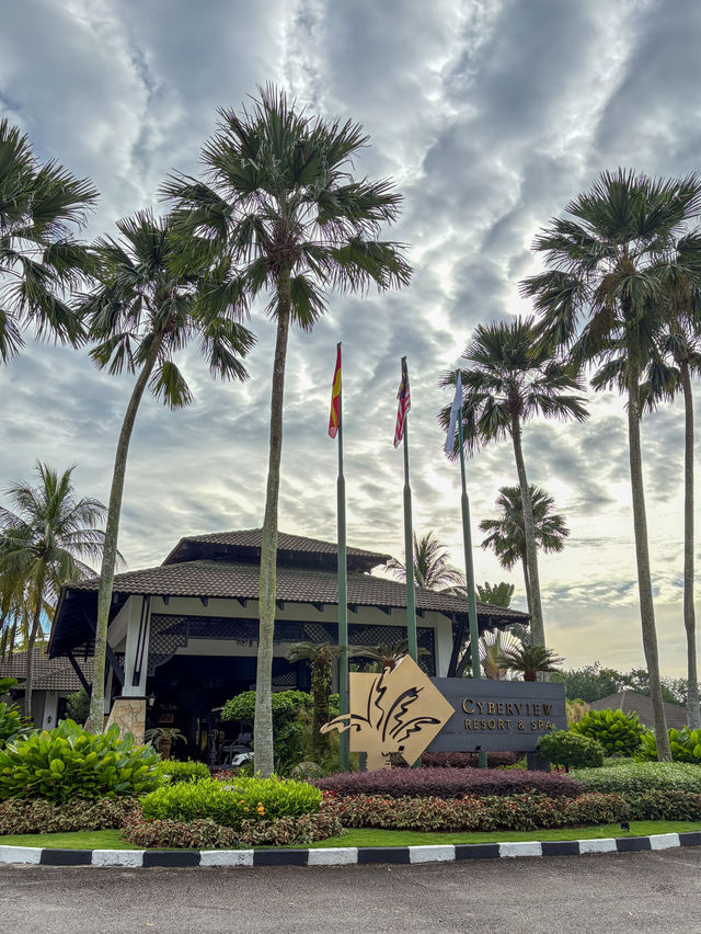 2D1N Staycation at Cyberview Resort & Spa