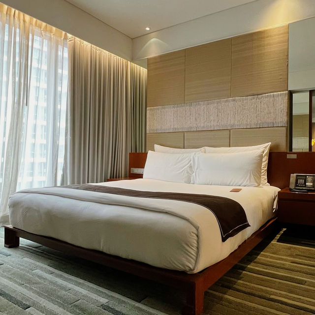 A Harmonious Blend of Luxury and Tranquility