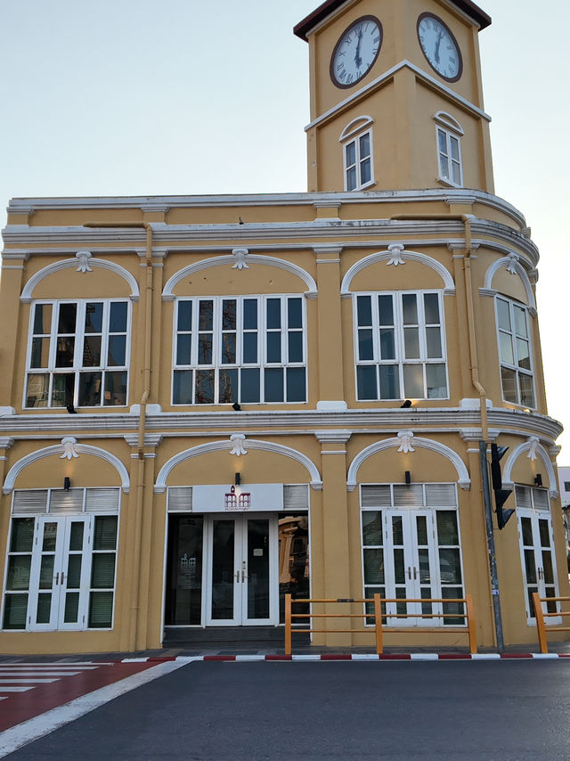 The Surin Circle Clock Tower is a notable landmark in Phuket 