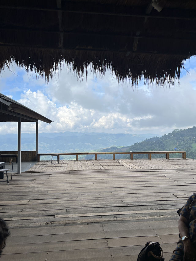 คาเฟ่ดอยช้าง วิวหลักล้าน ⛰️