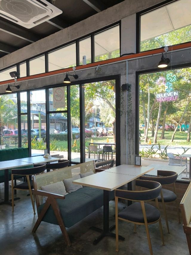 Coffee by the Coast? Say No More