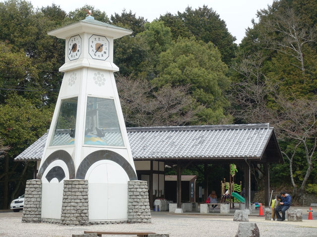 🏯 Climbing to the Sky – Iwakuni Castle Adventure