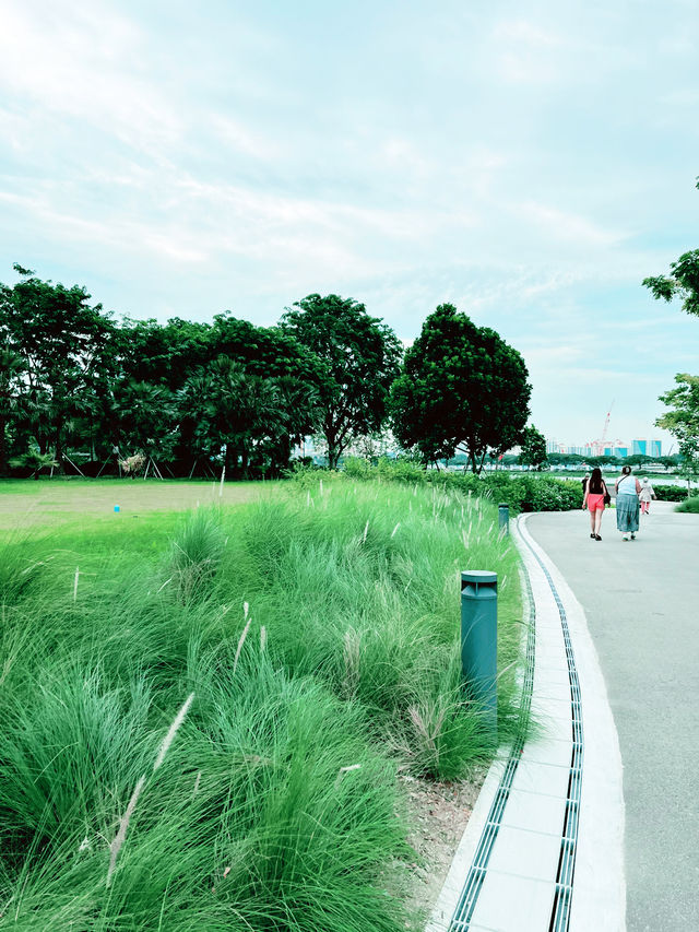 Satay by the Bay Singapore: A Scenic Spot for Delicious Local Eats