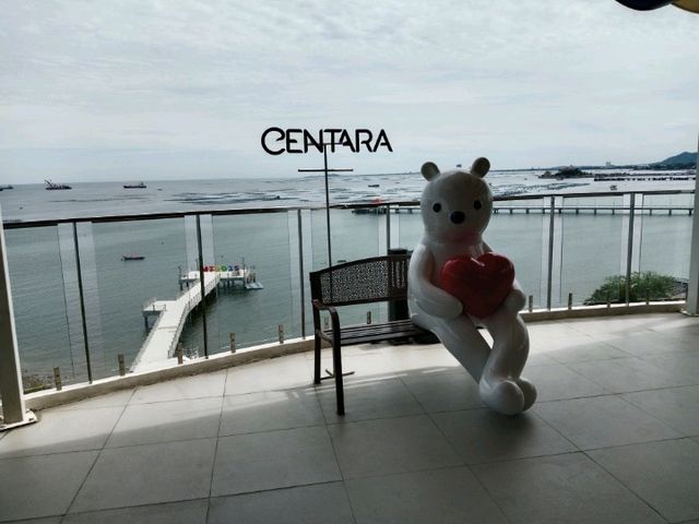ที่พักสุดคุ้ม กับ Centara Sonrisa Sriracha ชลบุรี