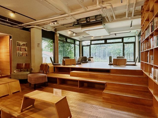 書店裡喝下午茶？耶魯認證的書店在竹北熱門景點