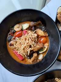 A Fresh Take on Mala – Crispy Youtiao and Fiery Bowls