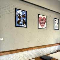 Hi Babe Café