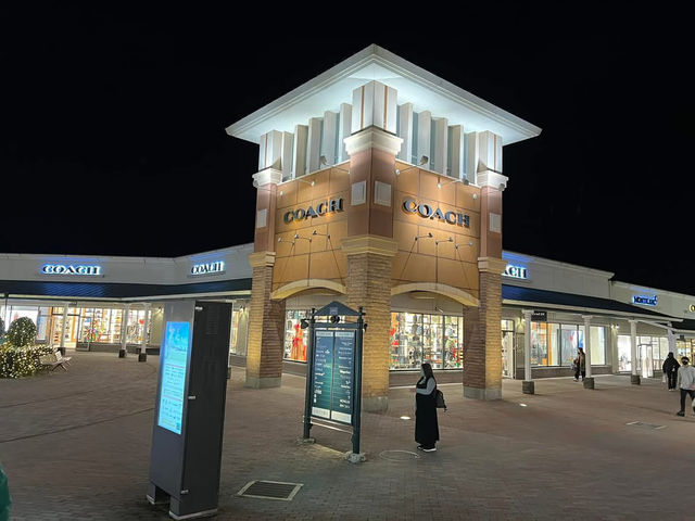 靜岡御殿場市 PREMIUM OUTLETS 日本知名奧萊