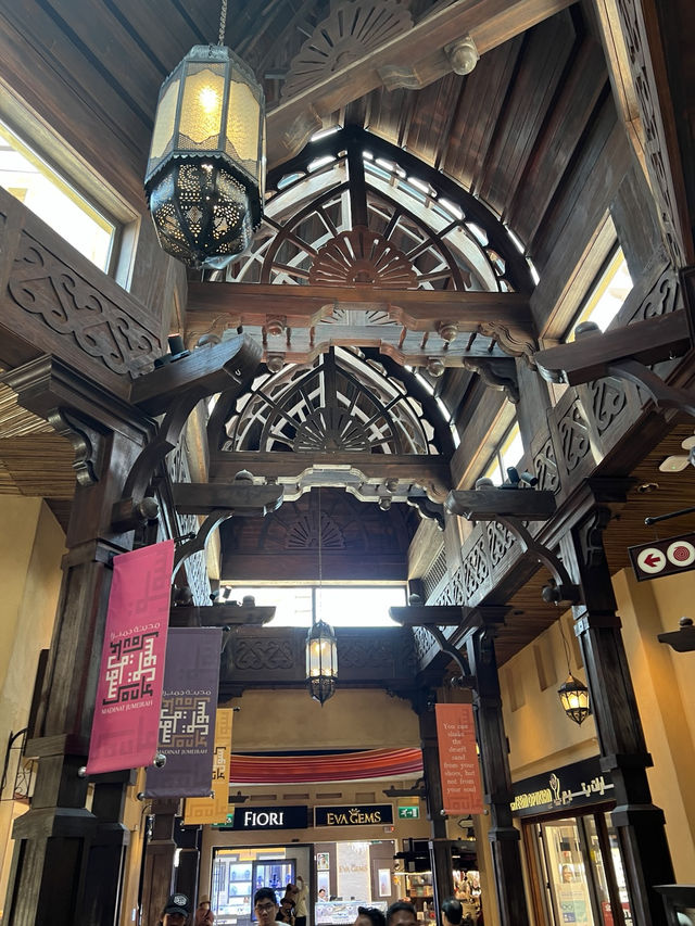 두바이에서 가장 아름다운 전통시장, Souk Madinat Jumeirah