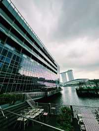 Calm Before the Rain: A Waterfront Stroll Near The Fullerton Bay Hotel