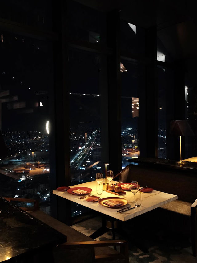 Alma Restaurant 