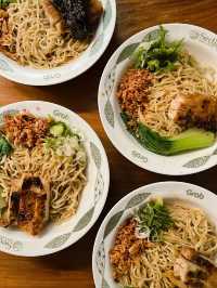 SEDJUK: Jakarta’s Viral Noodle Café with Sou