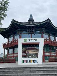 팔각당과 오를광장