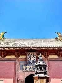 Hanging Out at Huayan and Hanging Temple