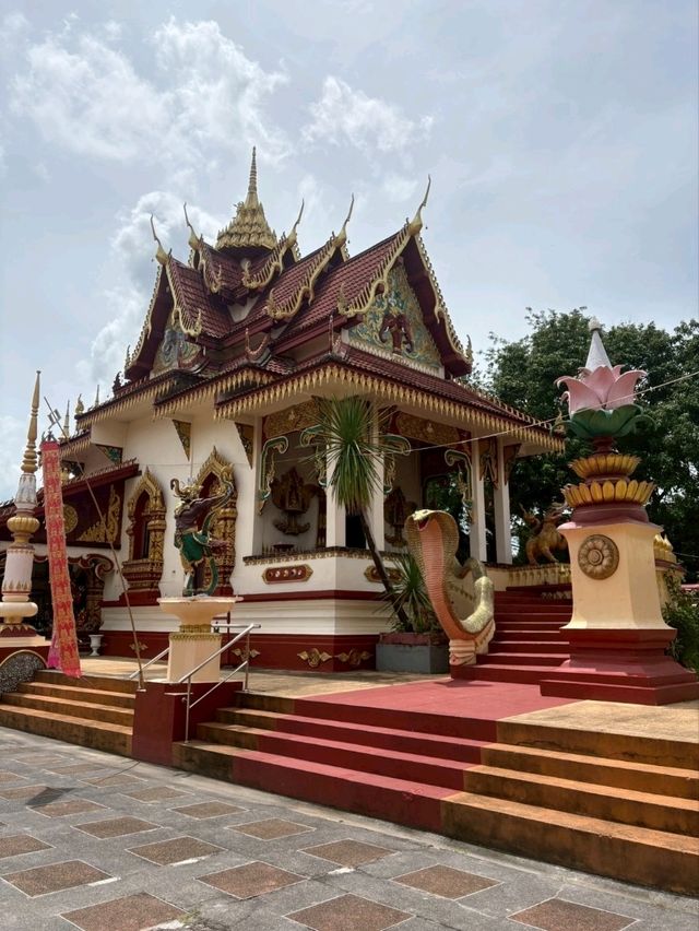 รีวิววัดห้วยทรายขาว