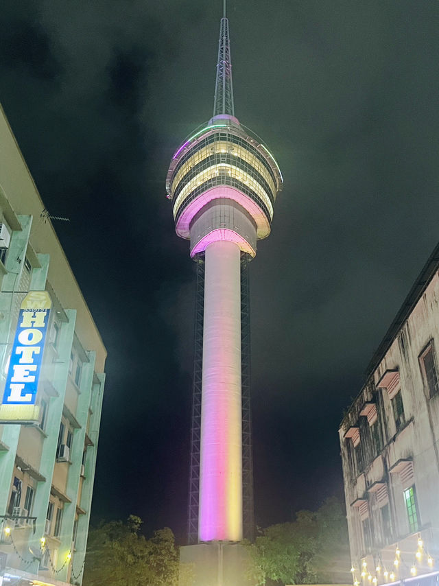 🌙✨ Kuantan by Night: Murals, Markets & Tower Views